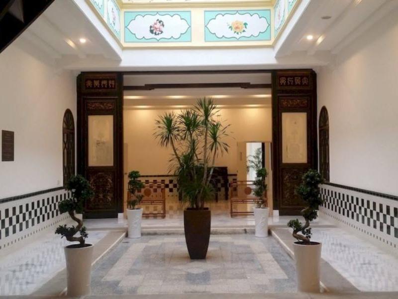 Heeren Palm Suites Melaka Zewnętrze zdjęcie